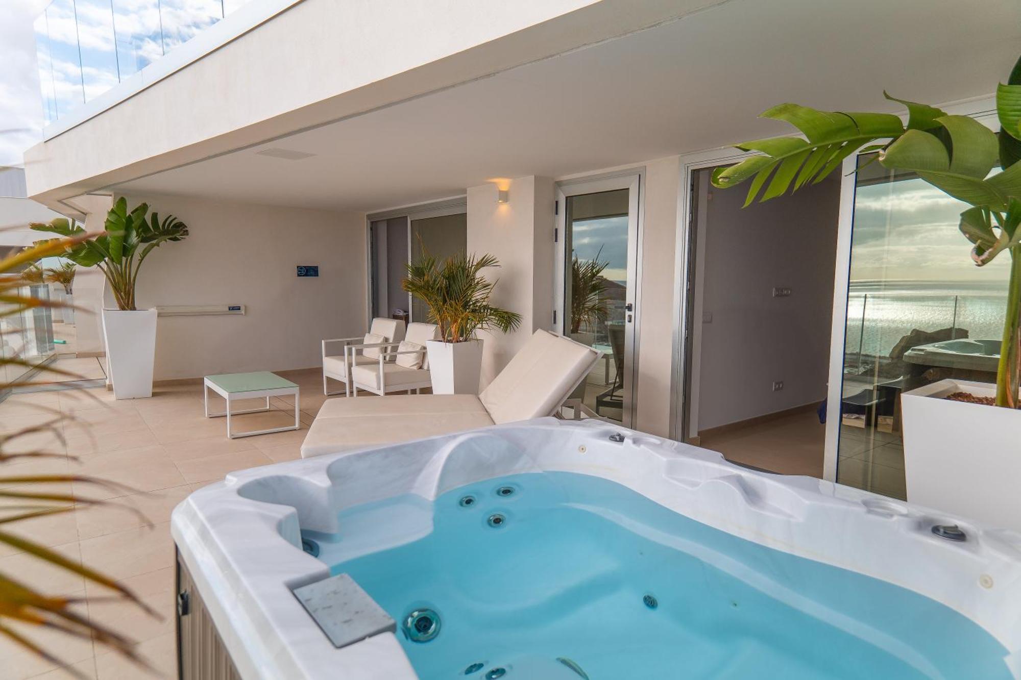 Grand Horizon Luxury Boutique Apartamento